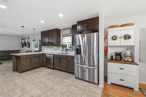Casa en venta en Auburndale, Florida, 3 dormitorios, 174.28 m2 № 2348132 - foto 12