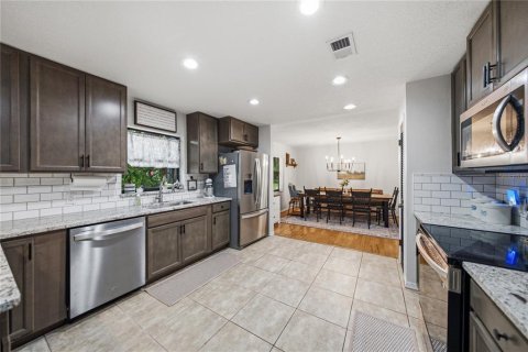 Casa en venta en Auburndale, Florida, 3 dormitorios, 174.28 m2 № 2348132 - foto 17