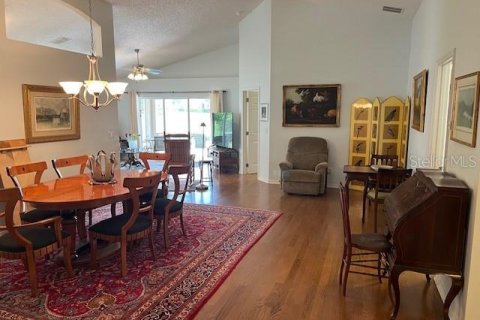 House in Clermont, Florida 2 bedrooms, 155.98 sq.m. № 1810837 - photo 6