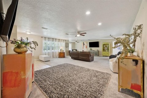 Купить виллу или дом в Палатка, Флорида 3 комнаты, 356.84м2, № 2212743 - фото 18