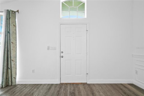 House in Land O' Lakes, Florida 3 bedrooms, 133.69 sq.m. № 2210307 - photo 7