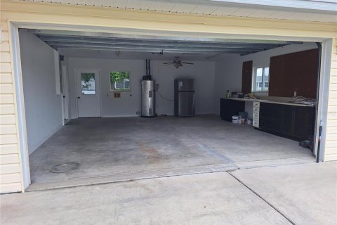House in Ocala, Florida 2 bedrooms, 93.65 sq.m. № 1737143 - photo 7