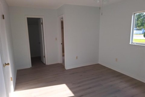 House in Ocala, Florida 2 bedrooms, 93.65 sq.m. № 1737143 - photo 16