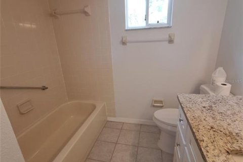 House in Ocala, Florida 2 bedrooms, 93.65 sq.m. № 1737143 - photo 18