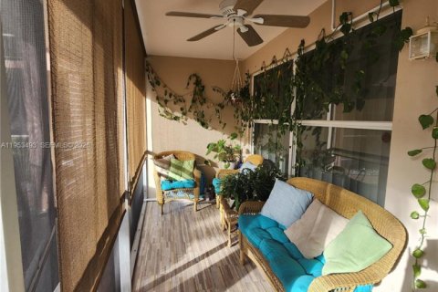 Condo à Pompano Beach, Floride, 2 chambres № 2011030