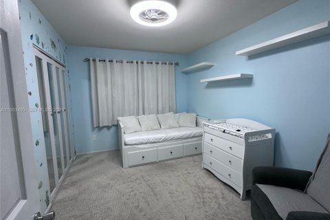 Copropriété à louer à Pompano Beach, Floride: 2 chambres, 87.33 m2 № 2011030 - photo 18