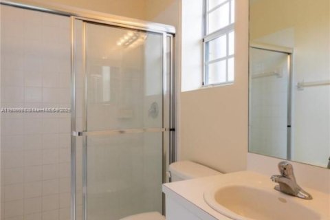 Купить кондоминиум в Хомстед, Флорида 3 спальни, 98.66м2, № 1963563 - фото 12