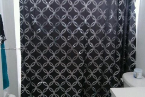 Купить кондоминиум в Хомстед, Флорида 3 спальни, 98.66м2, № 1963563 - фото 6