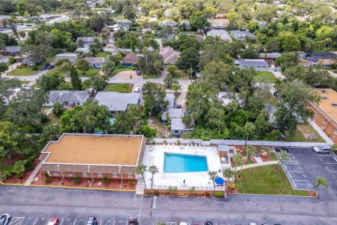 Condo in Largo, Florida, 2 bedrooms  № 1884751 - photo 24