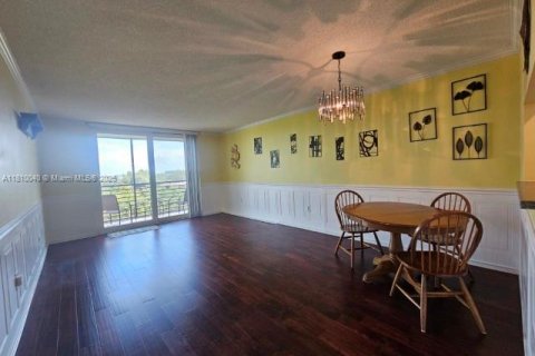Condo in Pembroke Pines, Florida, 1 bedroom  № 1752700 - photo 5
