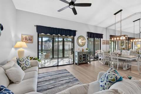 Copropriété à vendre à Boynton Beach, Floride: 3 chambres, 153.1 m2 № 2432914 - photo 10