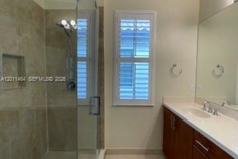 Condominio en alquiler en Sunrise, Florida, 3 dormitorios, 151.24 m2 № 2075200 - foto 15