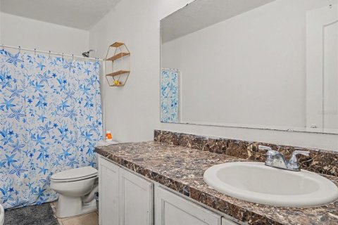 Casa en venta en Kissimmee, Florida, 5 dormitorios, 302.58 m2 № 2386030 - foto 29