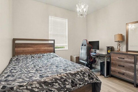 Casa en venta en Kissimmee, Florida, 5 dormitorios, 302.58 m2 № 2386030 - foto 22