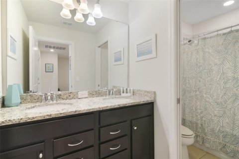 Townhouse in Davenport, Florida 5 bedrooms, 213.02 sq.m. № 1909068 - photo 20