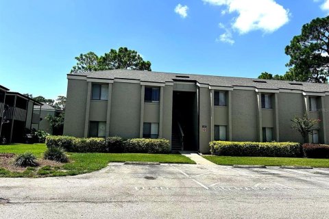 Condo in Longwood, Florida, 2 bedrooms  № 1851503 - photo 1
