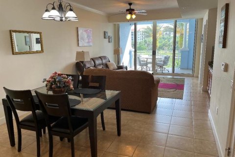 Condo in Palm Coast, Florida, 2 bedrooms  № 1616559 - photo 10