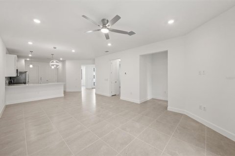 Villa ou maison à vendre à Lakewood Ranch, Floride: 2 chambres, 134.52 m2 № 1806814 - photo 13