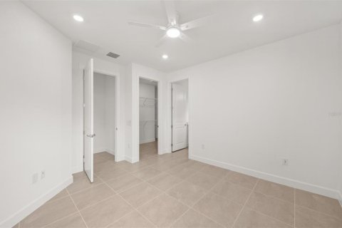 Villa ou maison à vendre à Lakewood Ranch, Floride: 2 chambres, 134.52 m2 № 1806814 - photo 19