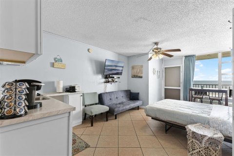 Condominio en venta en Daytona Beach, Florida, 3 habitaciones, 47.84 m2 № 1905341 - foto 5