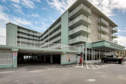 Condominio en venta en Daytona Beach, Florida, 3 habitaciones, 47.84 m2 № 1905341 - foto 3