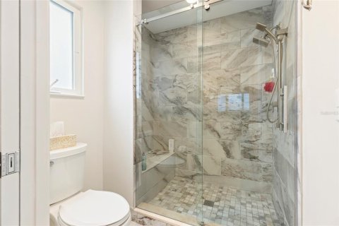 Townhouse in Saint Petersburg, Florida 3 bedrooms, 170.48 sq.m. № 1822565 - photo 21