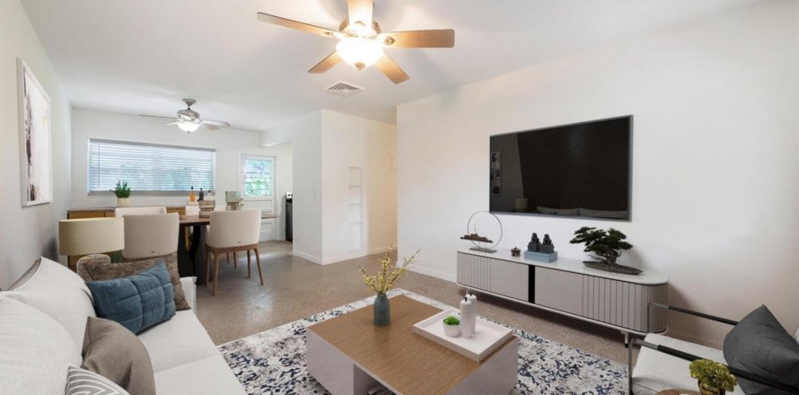 House in Delray Beach, Florida 3 bedrooms, 89.37 sq.m. № 2399649