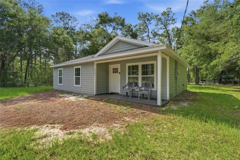 Villa ou maison à vendre à Bronson, Floride: 3 chambres, 93.27 m2 № 2207447 - photo 2