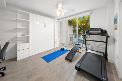 Adosado en venta en Miami Beach, Florida, 4 dormitorios, 228.17 m2 № 1947963 - foto 28