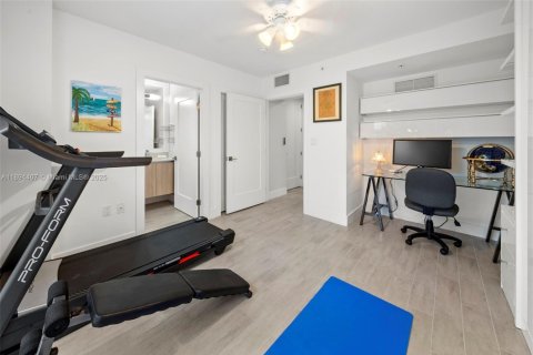 Adosado en venta en Miami Beach, Florida, 4 dormitorios, 228.17 m2 № 1947963 - foto 30