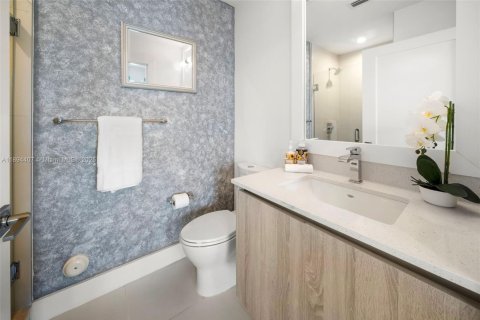 Adosado en venta en Miami Beach, Florida, 4 dormitorios, 228.17 m2 № 1947963 - foto 10