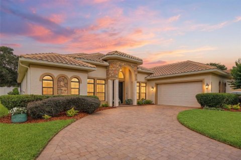 House in Clermont, Florida 4 bedrooms, 238.57 sq.m. № 2199839 - photo 22