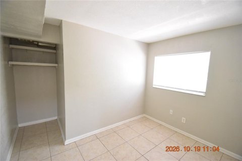 Villa ou maison à louer à Tampa, Floride: 3 chambres, 97.55 m2 № 2427355 - photo 23