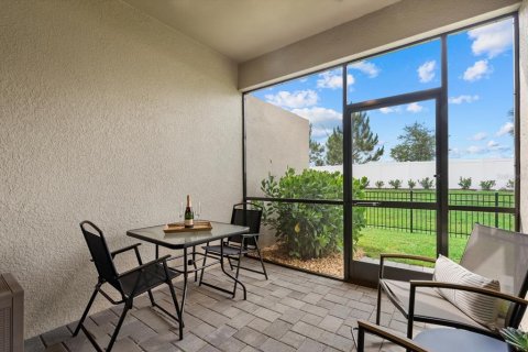 House in LORRAINE LAKES in Bradenton, Florida 2 bedrooms, 144.65 sq.m. № 1754808 - photo 29