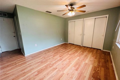 Villa ou maison à louer à Palm Harbor, Floride: 3 chambres, 162.58 m2 № 2308947 - photo 14