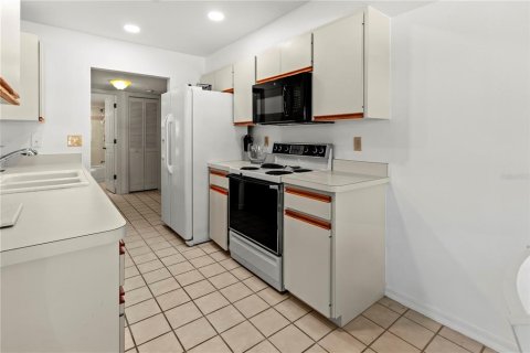 Condominio en alquiler en Sarasota, Florida, 2 dormitorios, 102.1 m2 № 1773294 - foto 19