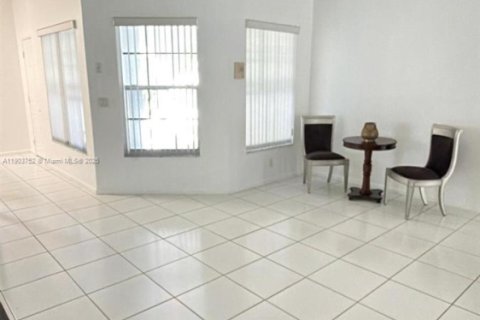 Condo in Boynton Beach, Florida, 3 bedrooms  № 2013227 - photo 11