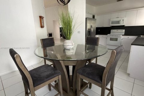Condo in Boynton Beach, Florida, 3 bedrooms  № 2013227 - photo 7