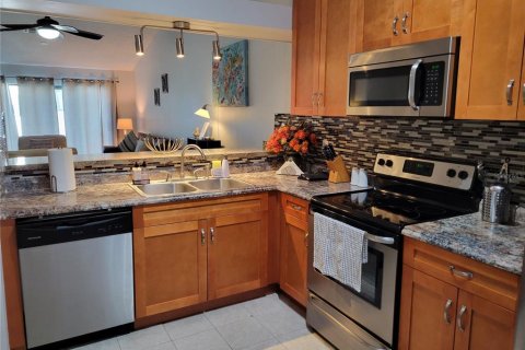 Adosado en alquiler en Clearwater, Florida, 2 dormitorios, 109.16 m2 № 1442762 - foto 4