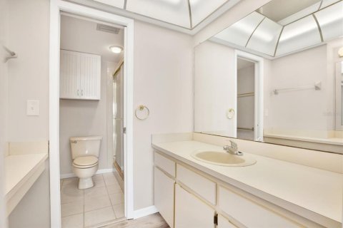 Condo in Port Richey, Florida, 2 bedrooms  № 1544105 - photo 13