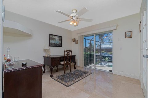 Casa en venta en Punta Gorda, Florida, 3 dormitorios, 197.97 m2 № 1913719 - foto 23