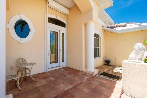 Casa en venta en Punta Gorda, Florida, 3 dormitorios, 197.97 m2 № 1913719 - foto 3