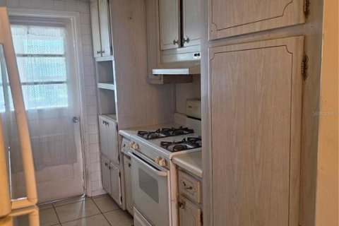 Copropriété à vendre à Saint Petersburg, Floride: 2 chambres, 82.68 m2 № 2368934 - photo 6
