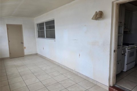 Copropriété à vendre à Saint Petersburg, Floride: 2 chambres, 82.68 m2 № 2368934 - photo 13