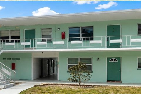Copropriété à vendre à Saint Petersburg, Floride: 2 chambres, 82.68 m2 № 2368934 - photo 22