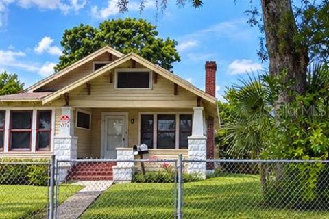 Villa ou maison à vendre à Saint Petersburg, Floride: 4 chambres, 151.62 m2 № 2419160 - photo 2
