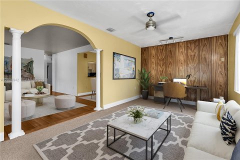Casa en venta en Miami, Florida, 2 dormitorios, 73.58 m2 № 2070501 - foto 9