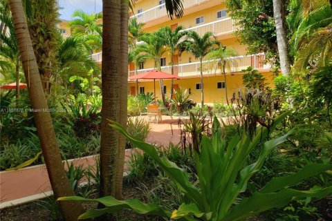 Copropriété à louer à Miami, Floride: 1 chambre, 66.15 m2 № 1953312 - photo 23