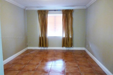 Copropriété à louer à Miami, Floride: 1 chambre, 66.15 m2 № 1953312 - photo 10