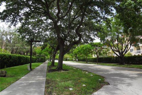 Copropriété à louer à Miami, Floride: 1 chambre, 66.15 m2 № 1953312 - photo 30